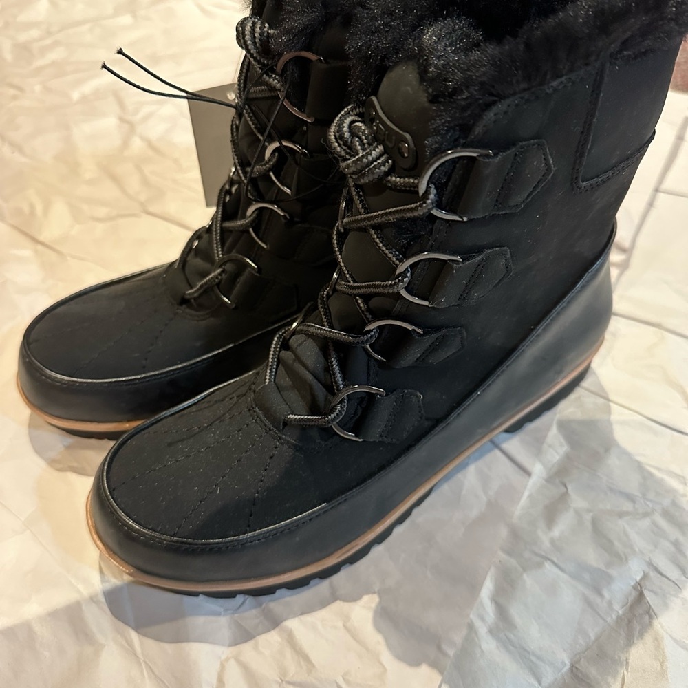 Women's Black Winter Boots Lace up